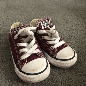 Toddler Burgundy Converse